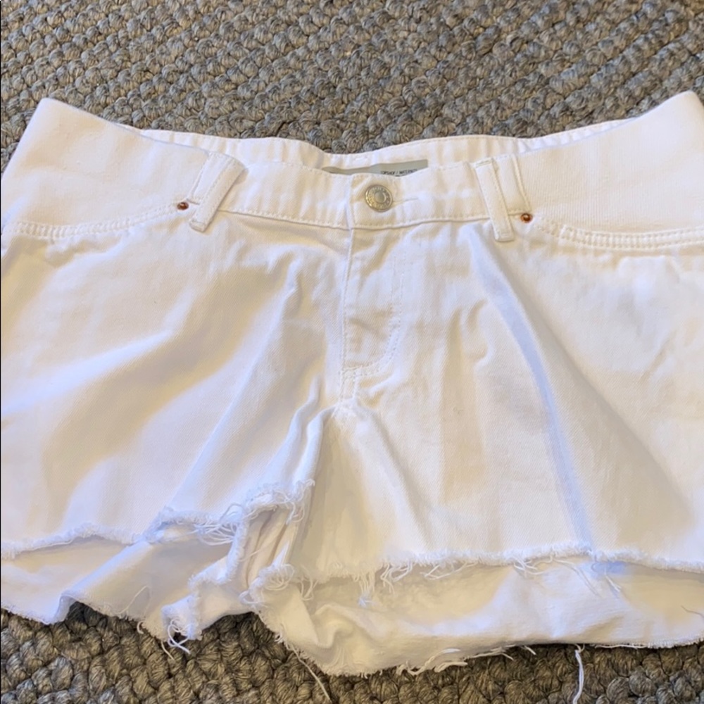 Topshop maternity cutoffs